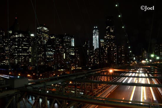 Puente Brooklyn nocturno