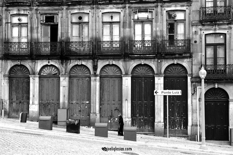 Calle Mouzinho da Silveira
