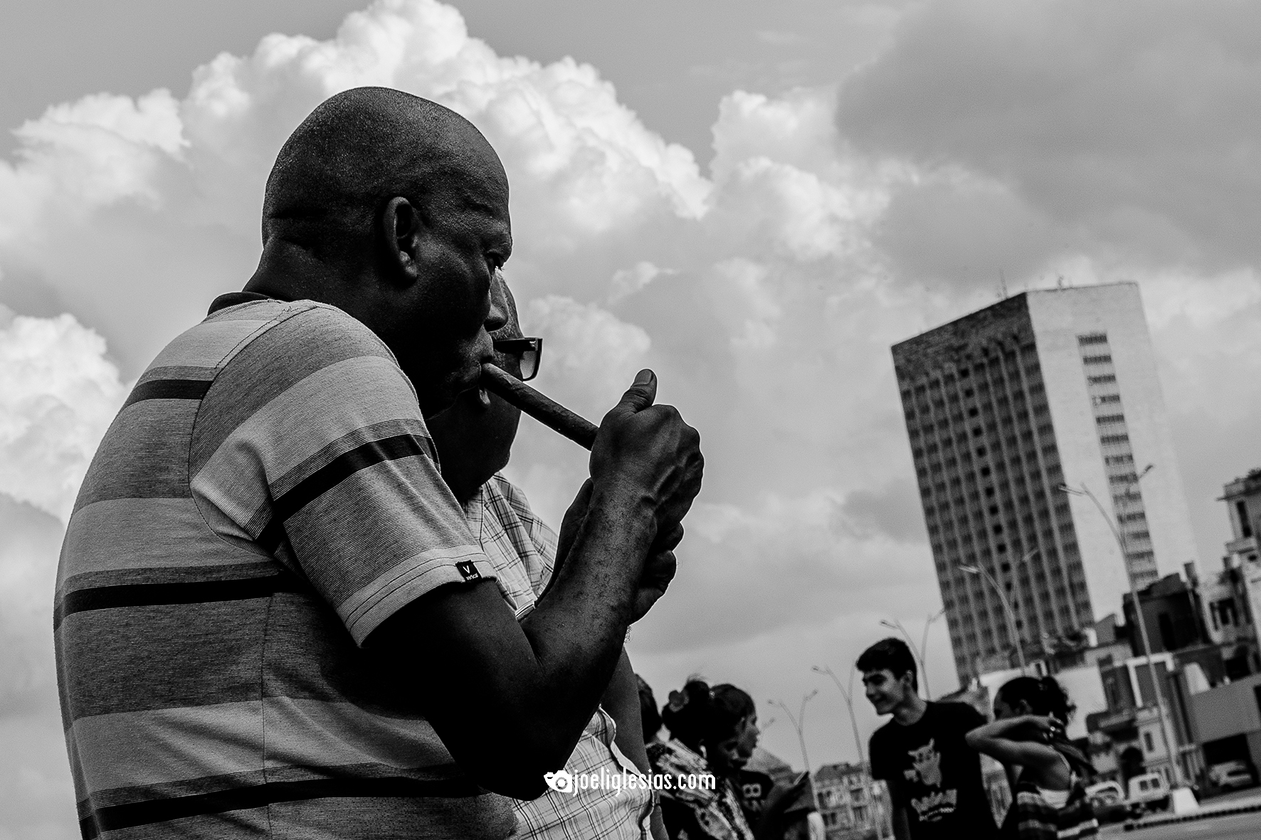 Que no falte un habano 